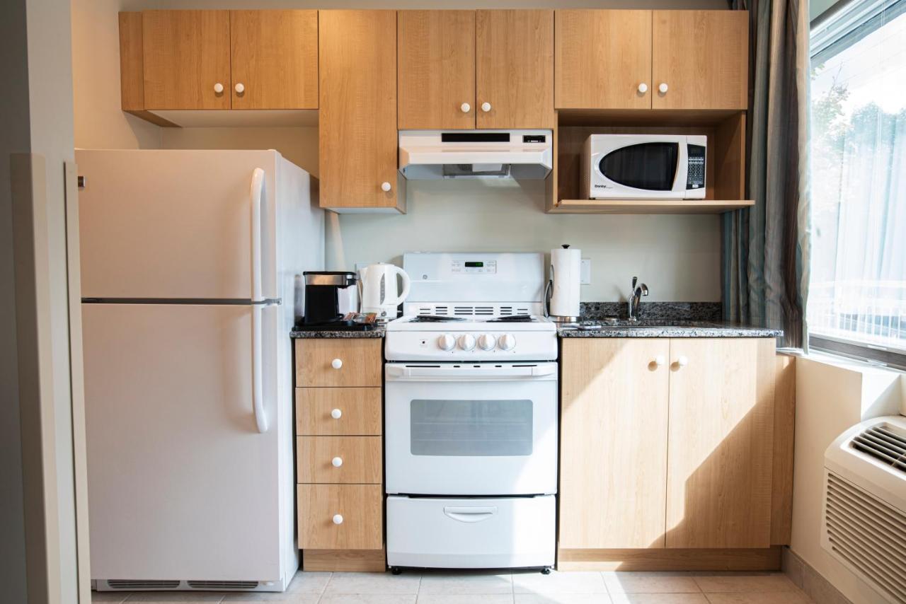 The Business Inn Ottawa Bagian luar foto