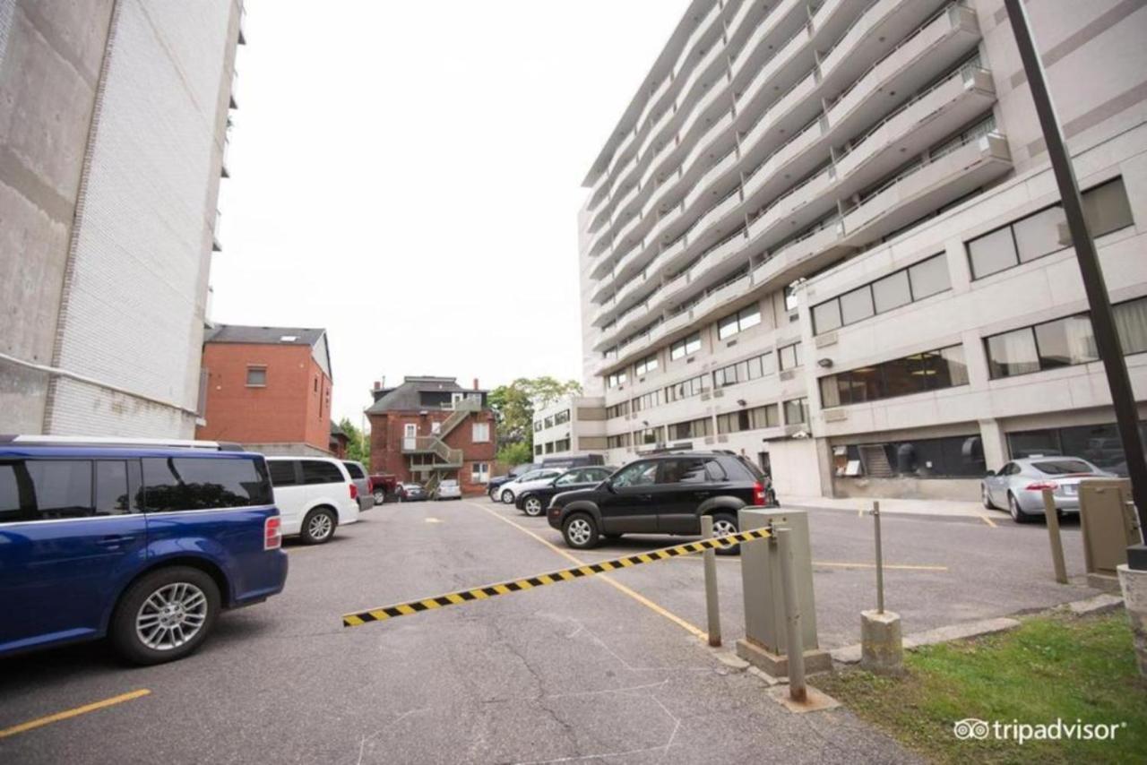 The Business Inn Ottawa Bagian luar foto