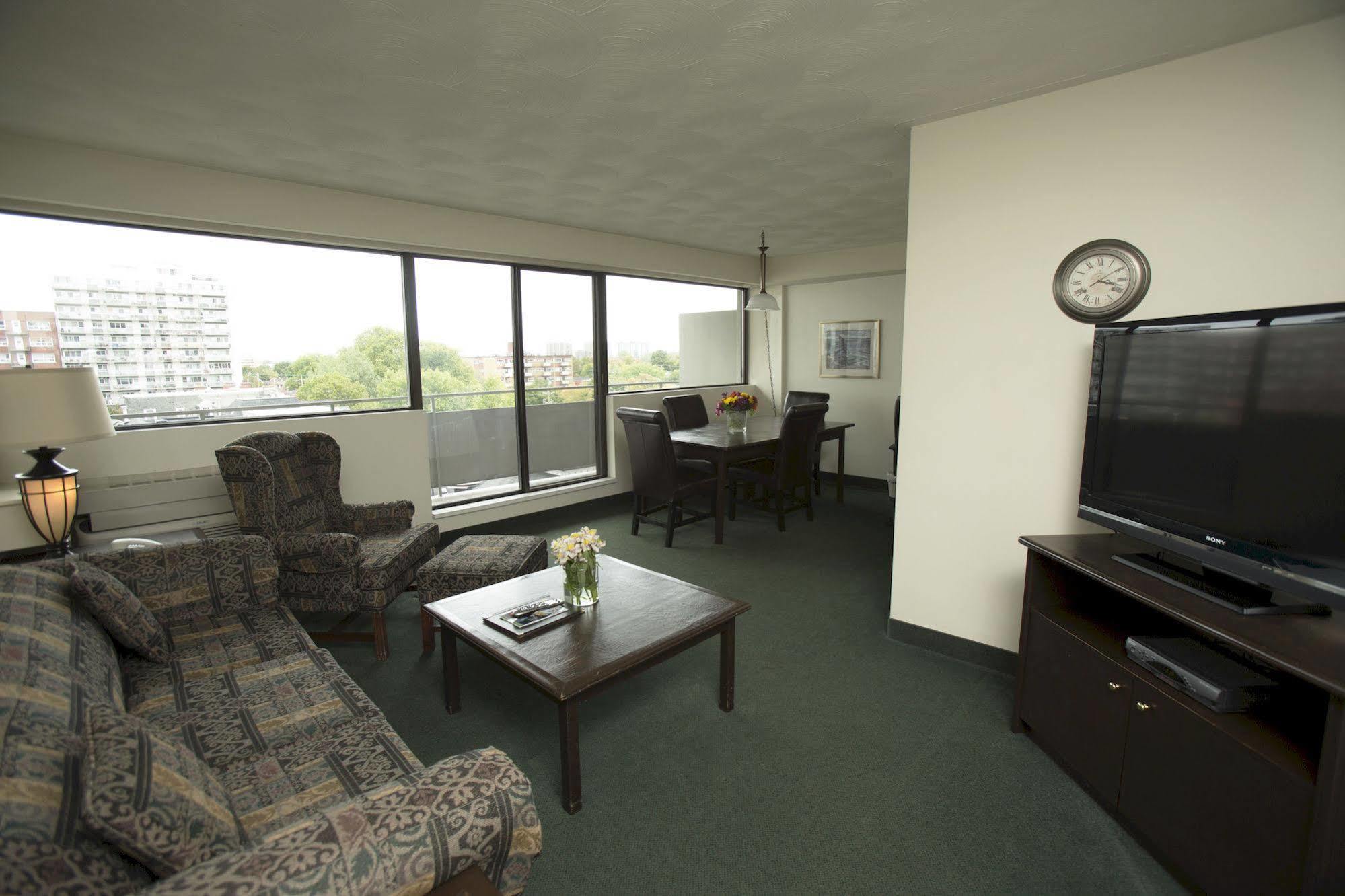 The Business Inn Ottawa Bagian luar foto